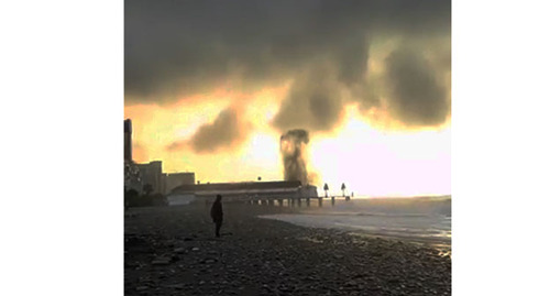 Взрыв у берега моря в Батуми. Скриншот https://t.me/ostorozhno_novosti/14231