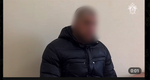 Подозреваемый в убийстве Видади Марданова. Скриншот видео https://t.me/dagestan_sledcom05/966 Подозреваемый в убийстве Видади Марданова. Скриншот видео https://t.me/dagestan_sledcom05/966