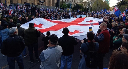 Участники митинга в Грузии, фото: Nevideo - Telegram