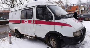 Машина скорой помощи. Фото Елены Синеок, Юга.ру