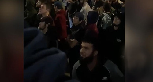 Беспорядки в Махачкале. Скриншот видео https://www.rbc.ru/politics/31/10/2023/653eb5399a7947b515dc49e2