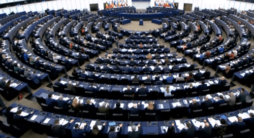 Европарламент. Стоп-кадр видео EuroNews? https://www.youtube.com/watch?v=nCiRStH9ifA&t=1s