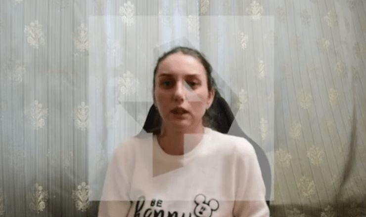 Жительница Моздока рассказала о причинах своего поступка. Стоп-кадр видео "Рен ТВ" от 16.03.24, https://t.me/rentv_news/131451