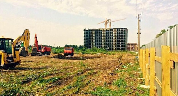 Недостроенный ЖСК "Меридиан" в Краснодаре. Фото: 23kvartiri.ru https://www.yugopolis.ru Недостроенный ЖСК "Меридиан" в Краснодаре. Фото: 23kvartiri.ru https://www.yugopolis.ru