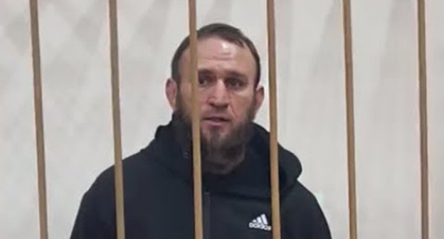 Ильяс Якубов. Скриншот видео Кулачка https://www.youtube.com/watch?app=desktop&v=nEYG58rZg7g Ильяс Якубов. Скриншот видео Кулачка https://www.youtube.com/watch?app=desktop&v=nEYG58rZg7g