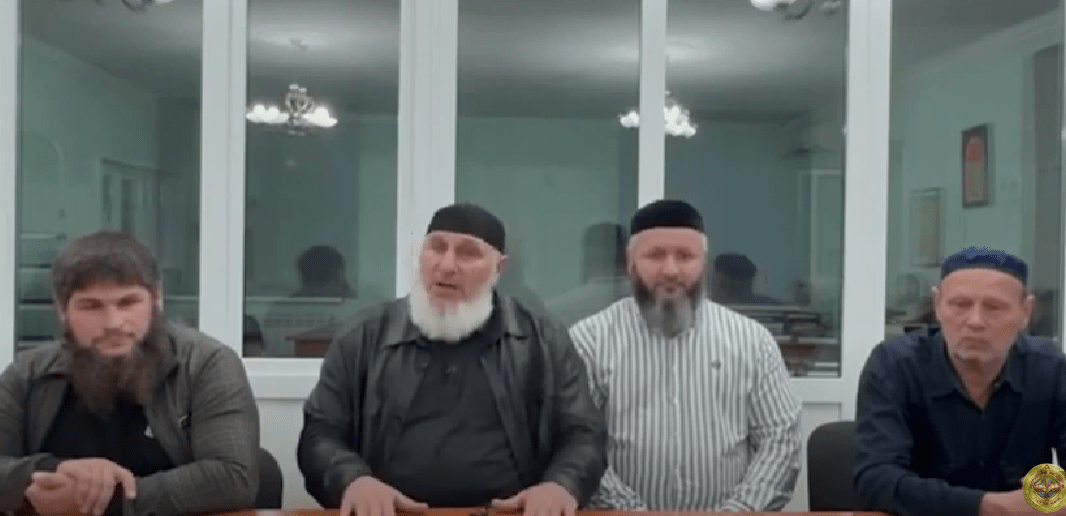 Видеообращение тейпа Леймоевых. Стоп-кадр видео из YouTube-канала "Сердце Ингушетии" от 05.10.24, https://www.youtube.com/watch?v=23Z4w3A8dW0 Видеообращение тейпа Леймоевых. Стоп-кадр видео из YouTube-канала "Сердце Ингушетии" от 05.10.24, https://www.youtube.com/watch?v=23Z4w3A8dW0