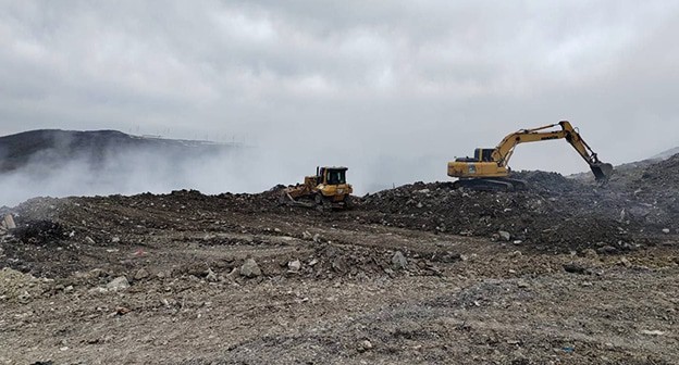 Тушение пожара на полигоне в Новороссийске. 2 апреля 2025 года. Скриншот видео https://t.me/opershtab23/13065