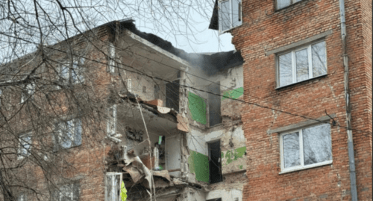 Дом на Нариманова после обрушения подъезда. Скриншот фото из Telegram-канала Василия Голубева от 28.01.24, https://t.me/golubev_vu/1079