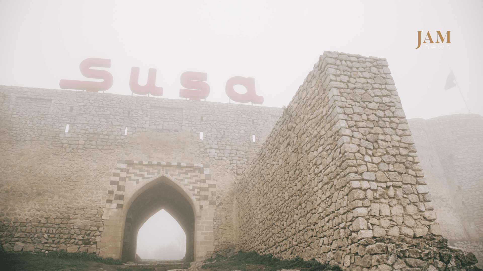 Въезд в город Шуша. Фото: JAMnews