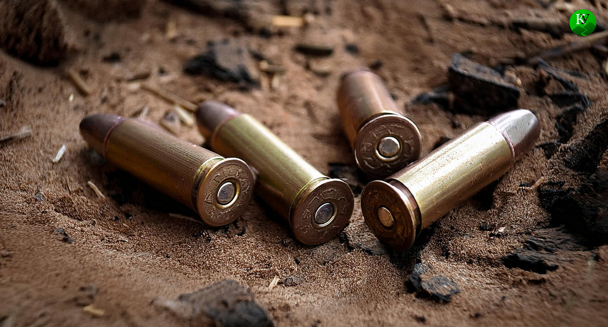 Патроны на земле. Иллюстрация создана "Кавказским узлом" с помощью ИИ в программе Copilot Патроны на земле. Иллюстрация создана "Кавказским узлом" с помощью ИИ в программе Copilot