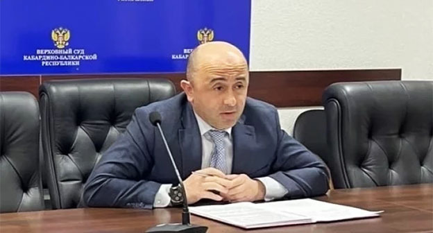Мурат Эфендиев. Фото: Верховный суд Кабардино-Балкарии Мурат Эфендиев. Фото: Верховный суд Кабардино-Балкарии