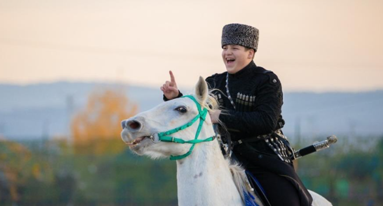 Адам Кадыров. Скриншот фото из его Instagram* от 10.10.2024, https://www.instagram.com/p/DA8F_tqgiI-/ (деятельность компании Meta, владеющей соцсетью, запрещена в России).