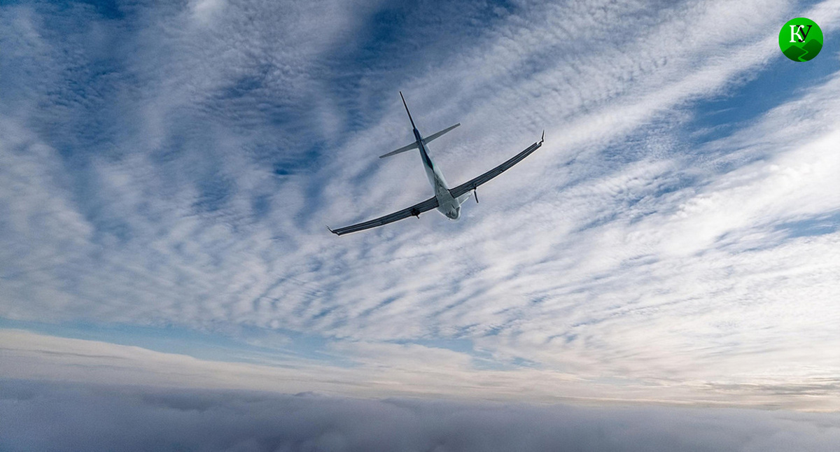 БПЛА в небе. Иллюстрация создана "Кавказским узлом" с помощью ИИ в программе Photoshop