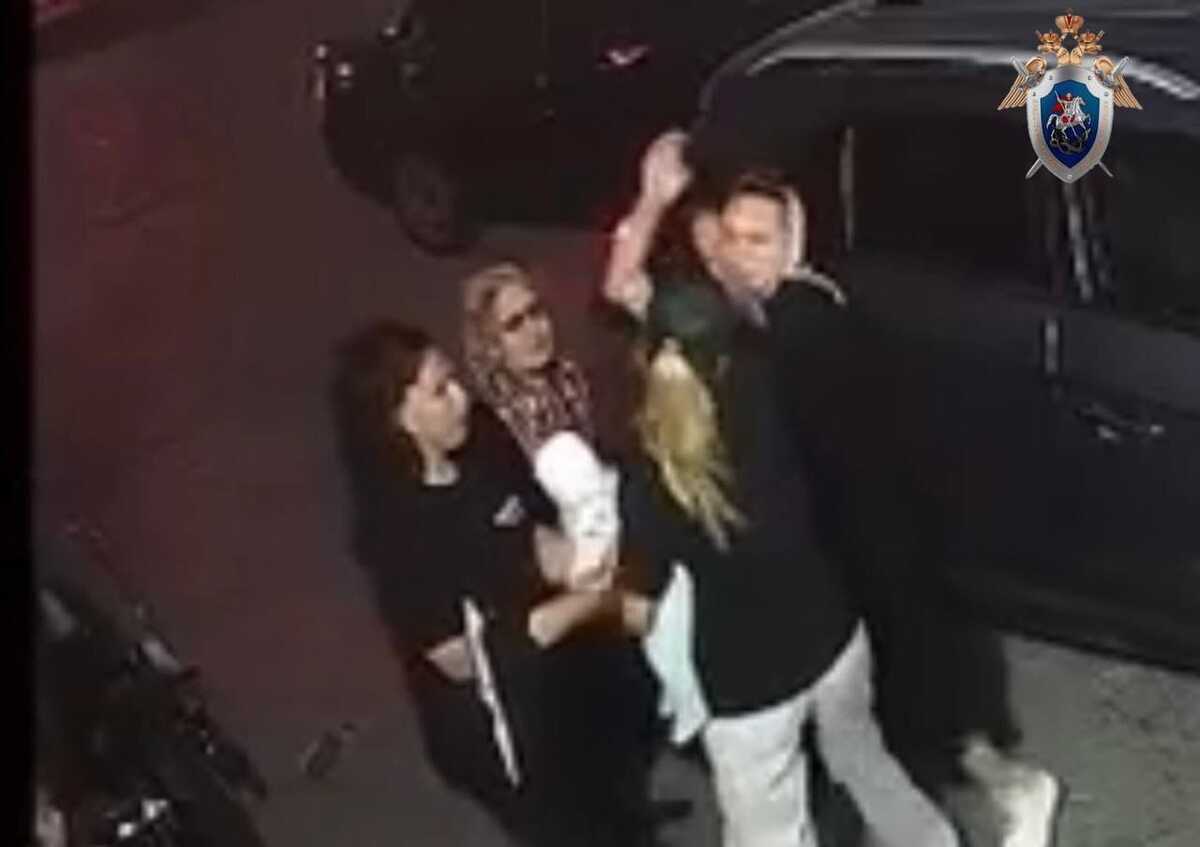 Момент нападения на жительницу Дагестана. Фото: СУ СК России по Дагестану.