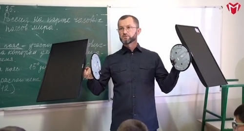 Кадр видео из телеграм-канала Хож-Бауди Дааева https://t.me/DaaevMinobr/2627