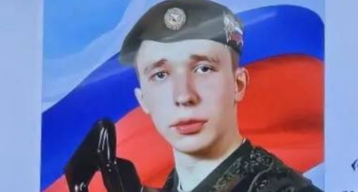 Владислав Подковыров. Скриншот фото от 23.11.25 из Telegram-канала Елены Кобзевой, https://t.me/elenakLermontov/6913.