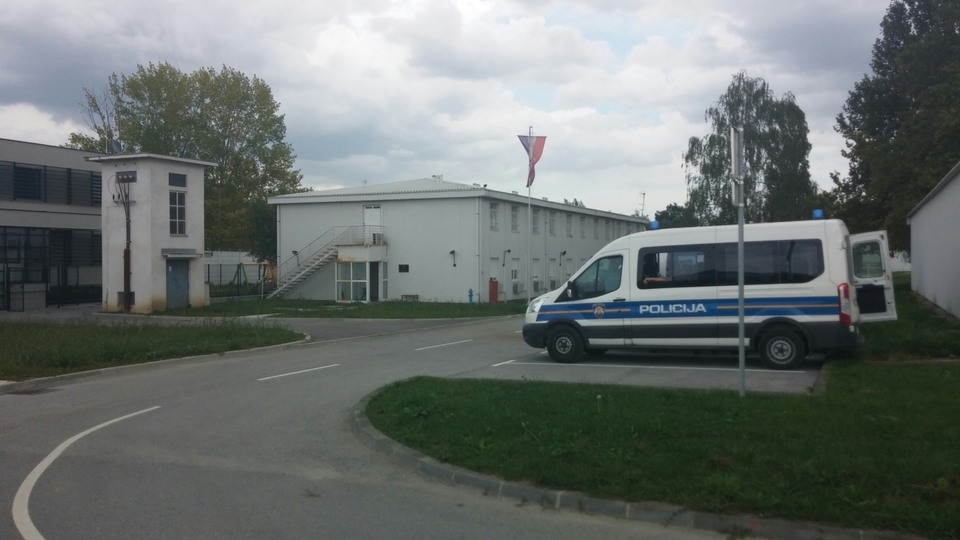 Миграционная тюрьма в Ежево, Хорватия. Фото: https://www.globaldetentionproject.org/