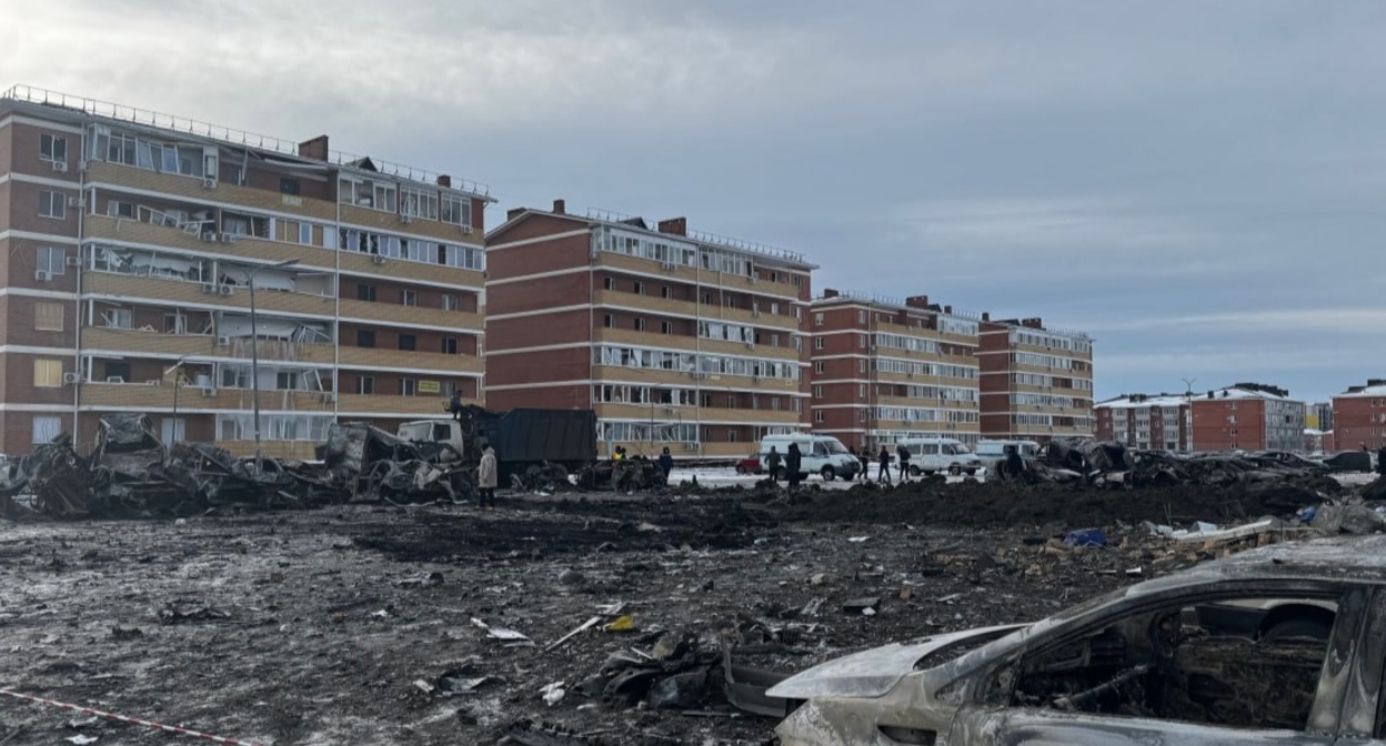 Последствия воздушной атаки в ауле Новая Адыгея. Фото из телеграм-канала Мурата Кумпилова https://t.me/muratkumpilov/18339