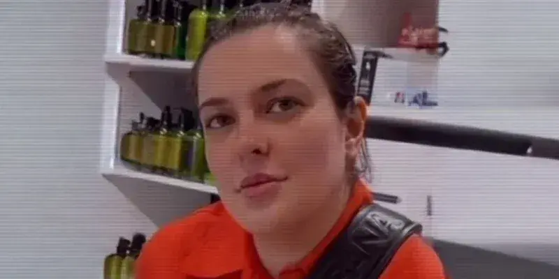 Алия Оздамирова. Скриншот фото https://t.me/sksosorg/1612 (Кризисная группа СК SOS" признана иноагентом) от 13.11.25