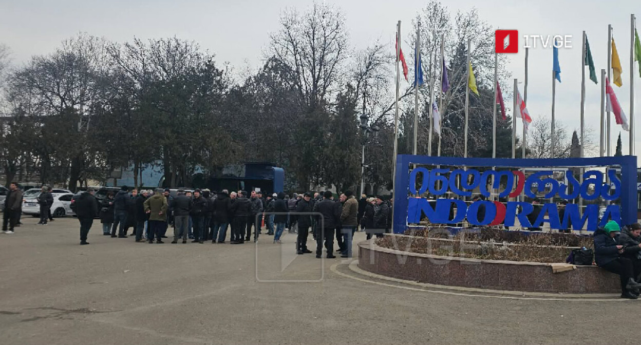 Забастовка сотрудников "Руставского азота". Фото: https://www.zabastcom.org/events/10176