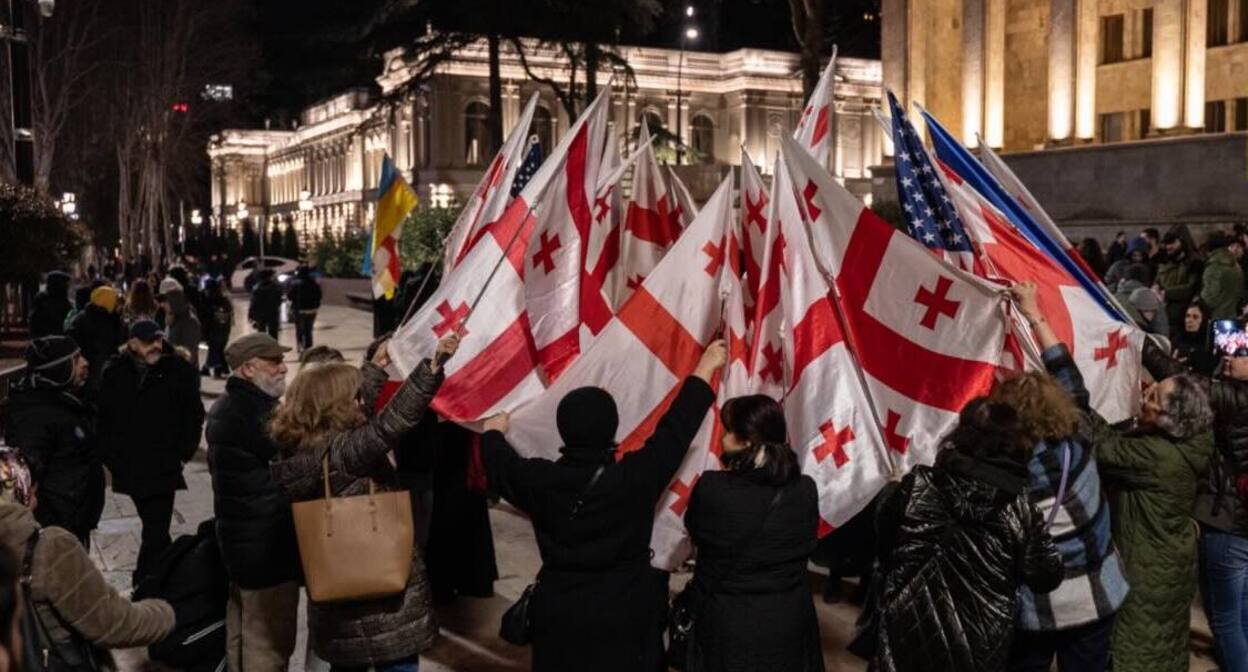 Протестующие на проспекте Руставели, 12 марта 2026 года. Фото: Мариам Кавшбая / Publika