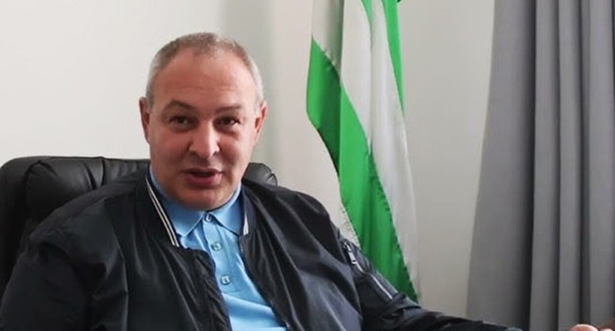 Кан Кварчия. Кадр видео https://www.youtube.com/watch?v=6E_nDZ7ABjY Кан Кварчия. Кадр видео https://www.youtube.com/watch?v=6E_nDZ7ABjY