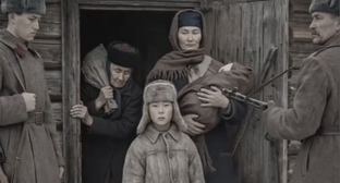 Визуальная реконструкция картины “Прощай, земля калмыцкая!” народного художника Калмыкии Григория Бембеева. Скриншот публикации aypara_._._ / Instagram*. 