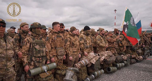 Группа бойцов отправлена из Чечни в зону СВО. Фото: https://t.me/RKadyrov_95/6468