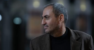 Афган Садыгов. Скриншот фото Publika? https://publika.ge/gamocema-qazetci-is-cnobit-afgan-sadigovi-ukve-baqoshi-imyofeba-da-is-azerbaijanul-mkhares-witeli-khidis-gamshveb-punqtze-gadasces/?fbclid=IwY2xjawQ_ZLlleHRuA2FlbQIxMQBicmlkETFDN1B6NjNaVDI1QkQybUVhc3J0YwZhcHBfaWQQMjIyMDM5MTc4ODIwMDg5MgABHokjAOfL9MhckwJeGXljSKt4gglmgJ3IQxWYY-lNxXiyxYWRgQaTZTrs2rr__aem_-FE-ZcLeJwk-OGorFvwqEQ