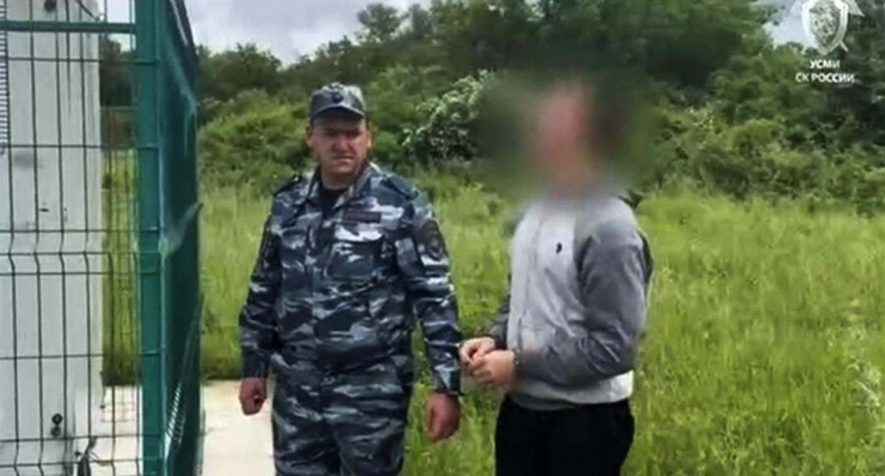 Задержание подростка. 1 июля 2026 г. Фото: Telegram-канал Следком Задержание подростка. 1 июля 2026 г. Фото: Telegram-канал Следком