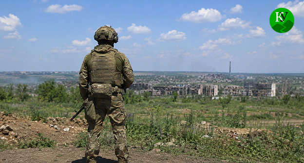 Военнослужащий. Иллюстрация создана "Кавказским узлом" при помощи ИИ в программе Copilot Военнослужащий. Иллюстрация создана "Кавказским узлом" при помощи ИИ в программе Copilot