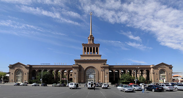 Cтанция Ереван. Фото: vahemart https://ru.wikipedia.org/