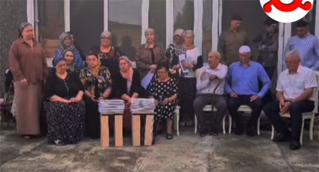 Кадр видеообращения вынужденных переселенцев в Ингушетии. 8 сентября 2026 г. Скриншот видео https://www.instagram.com/reels/Dc_vU_6SvUM/ принадлежит компании Meta деятельность которой запрещена в России