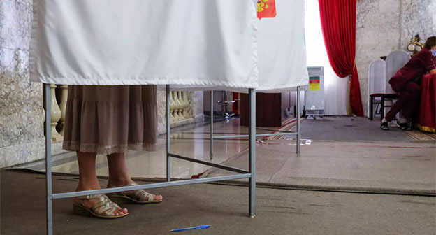 Избирательный участок. Фото Елены Синеок, Юга.ру Избирательный участок. Фото Елены Синеок, Юга.ру