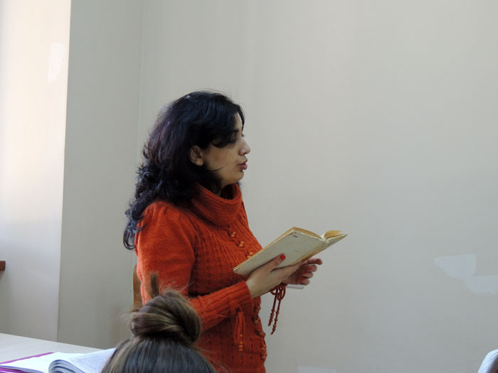 Анаит Товмасян - педагог физики. Анаит Товмасян - педагог физики.