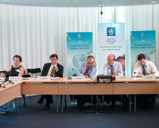 Международнй семинар в Женеве. Слева на право: Наталья Мириманова, Александр Скаков, Фред Таннер, Алан Гидетти, Джеймс О Шеа. Международнй семинар в Женеве. Слева на право: Наталья Мириманова, Александр Скаков, Фред Таннер, Алан Гидетти, Джеймс О Шеа.