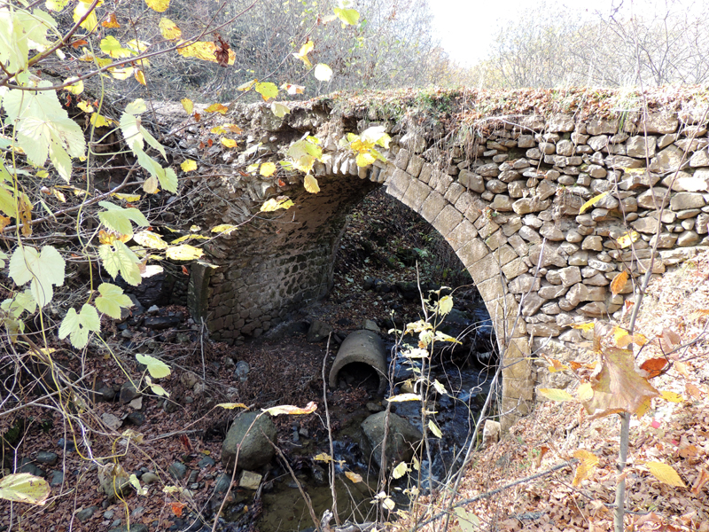 Мост, который мы нашли, но так и не узнали его имя... Мост, который мы нашли, но так и не узнали его имя...