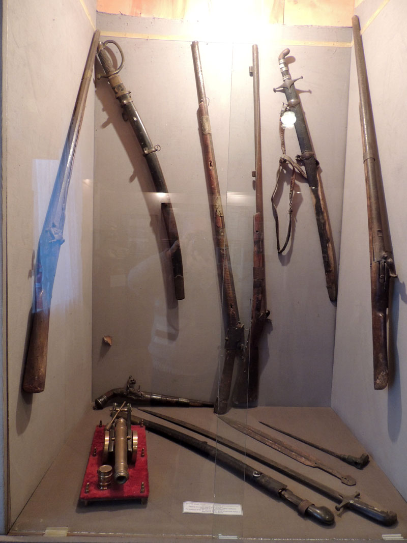 Старинное оружие. Старинное оружие.