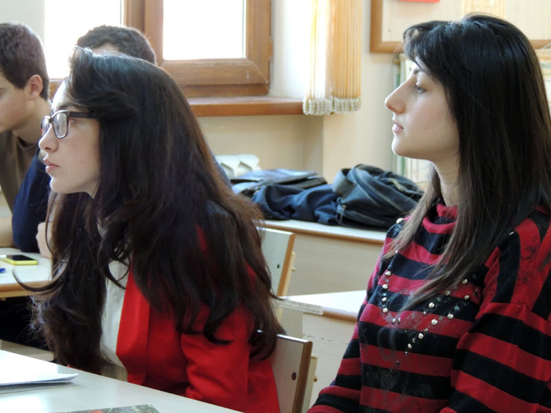 Сусанна и Карина (слева на право) в мыслях Там, в Серебряном веке... Сусанна и Карина (слева на право) в мыслях Там, в Серебряном веке...