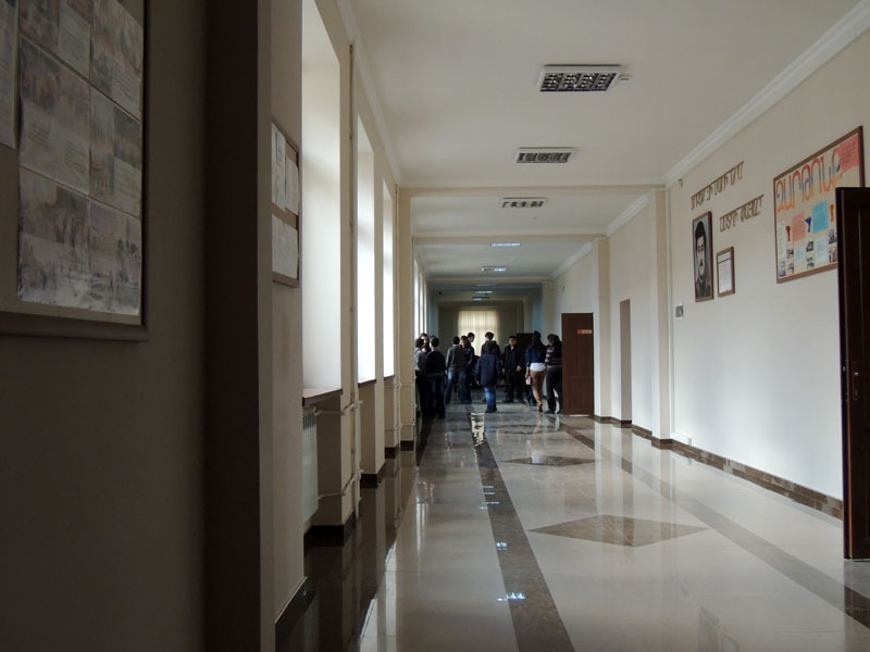 Школьный коридор. Школьный коридор.
