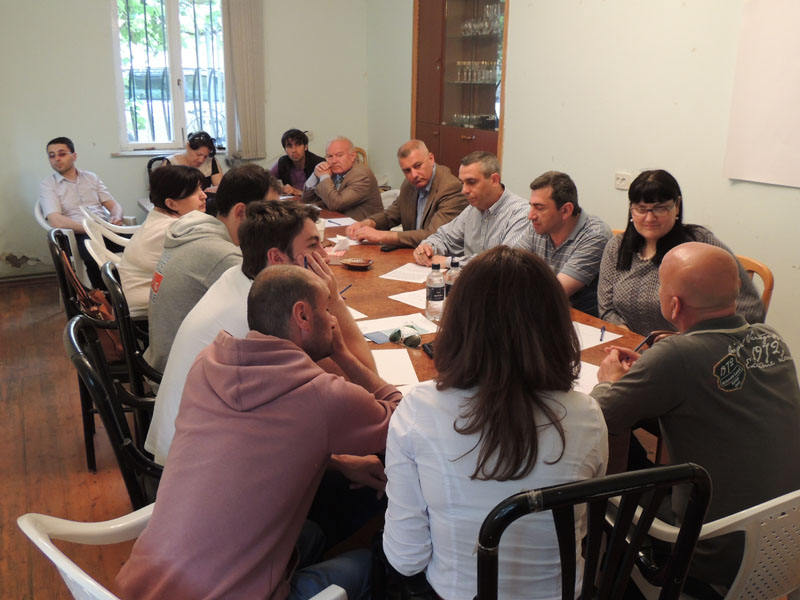 Участники круглого стола. Участники круглого стола.