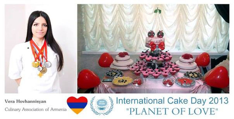 Торт от члена кулинарной ассоциации Армении Веры Оганесян, победителя кулинарной Олимпиады-2012 в Эрфурте (Германия), в честь празднования Дня Торта-2013. Торт от члена кулинарной ассоциации Армении Веры Оганесян, победителя кулинарной Олимпиады-2012 в Эрфурте (Германия), в честь празднования Дня Торта-2013.