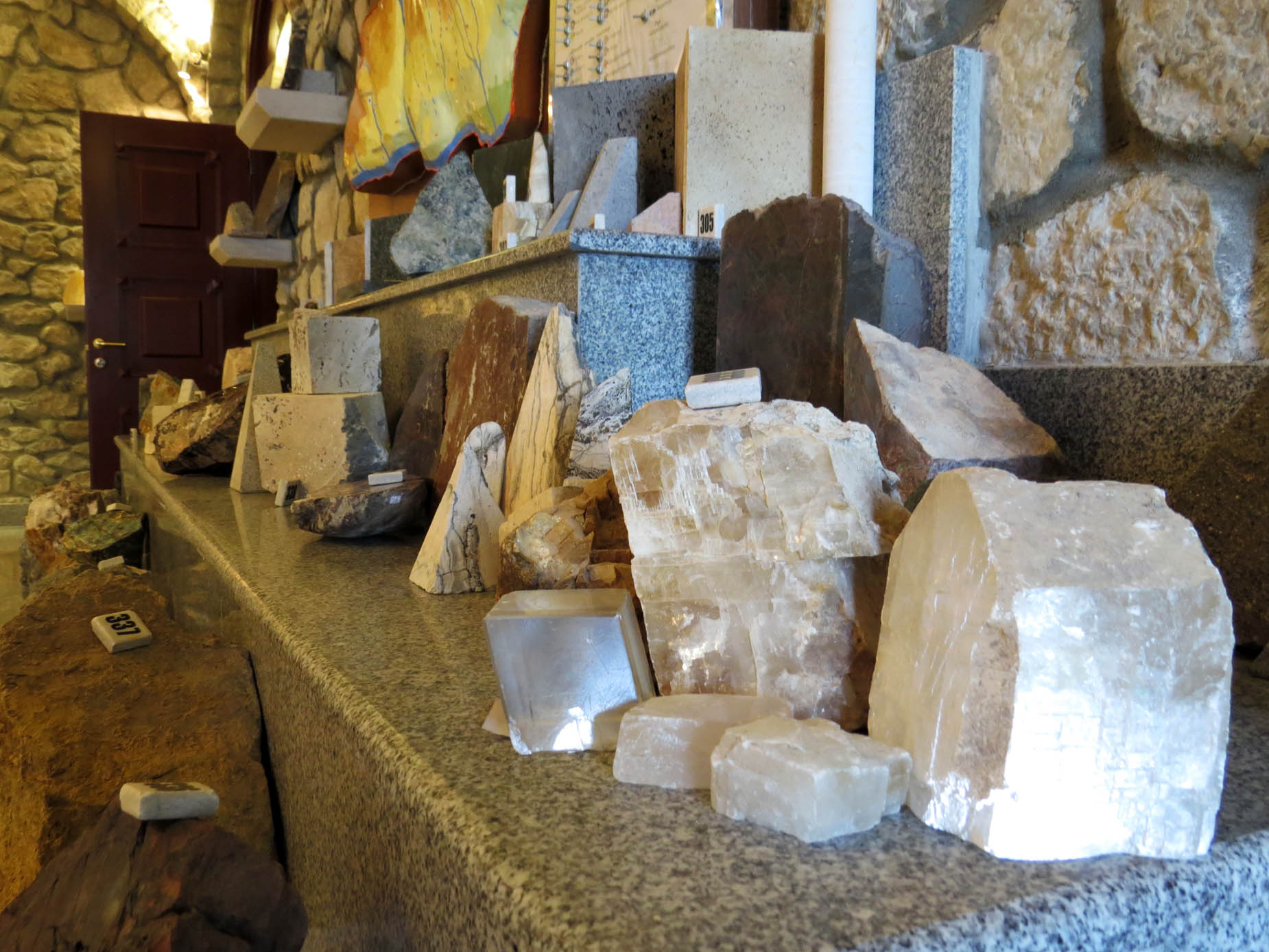 Камни и минералы Нагорного Карабаха. Камни и минералы Нагорного Карабаха.