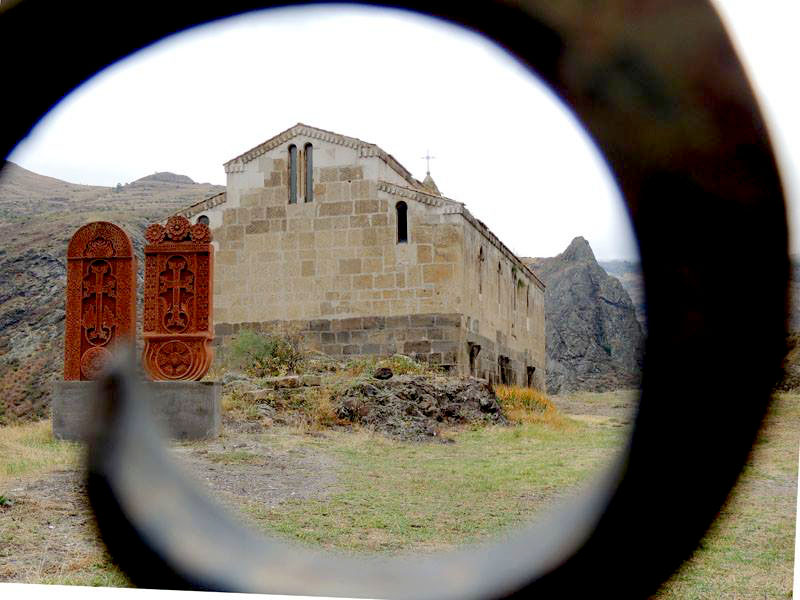 Монастырь Цицернаванк (IV–VIвв.) Монастырь Цицернаванк (IV–VIвв.)