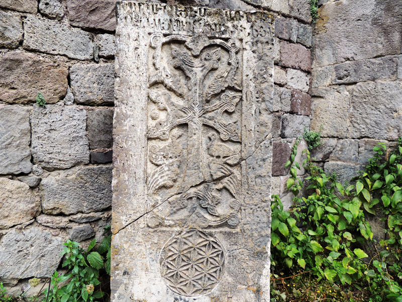 Хачкары монастыря Татев. Хачкары монастыря Татев.