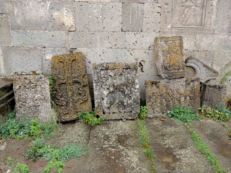 Хачкары монастыря Татев. Хачкары монастыря Татев.