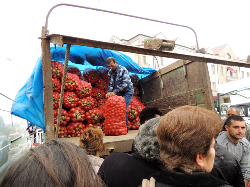 Лук из с.Гаров Аскеранского района. Лук из с.Гаров Аскеранского района.