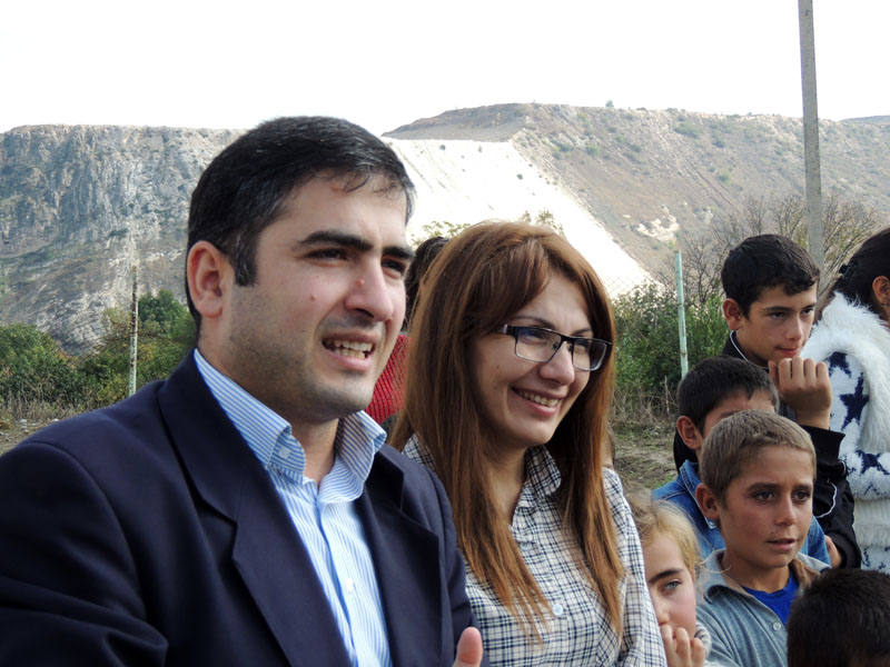 Самвел Мовсисян и Сусанна Петросян. Самвел Мовсисян и Сусанна Петросян.