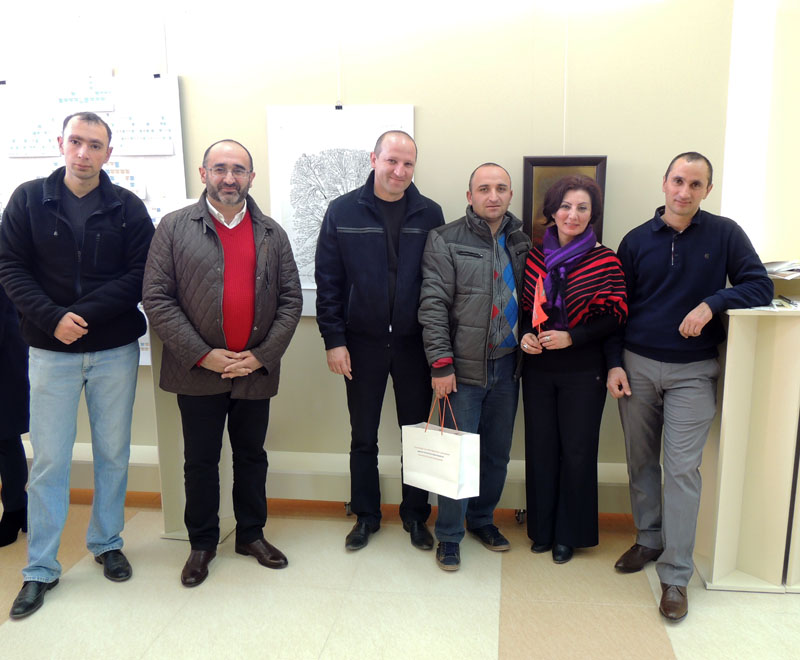 Представители известного рода Чилингарянов. Представители известного рода Чилингарянов.