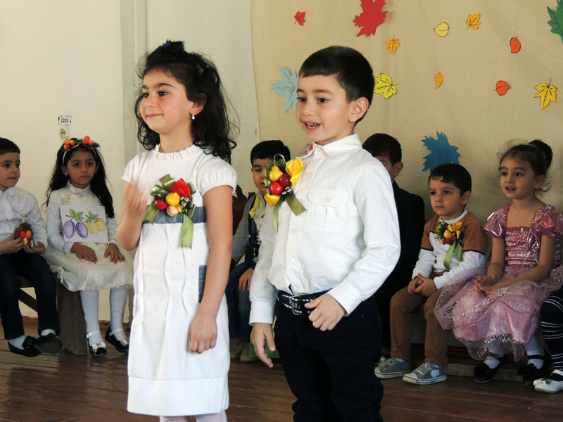 Ведущие утренника Марта и Арман. Ведущие утренника Марта и Арман.